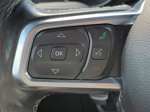Used 2021 Jeep Wrangler Unlimited Sahara AWD/4WD image 12