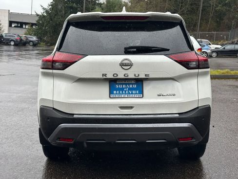 Used 2023 Nissan Rogue SL w/ SL Premium Package image 4