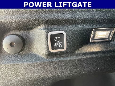Used 2023 Jeep Grand Cherokee L Laredo w/ Luxury Tech Group I AWD/4WD image 16