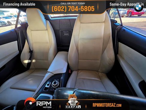 Used 2009 BMW Z4 sDrive35i image 9