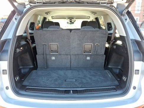 Used 2021 Jeep Grand Cherokee L Laredo w/ Luxury Tech Group I image 7