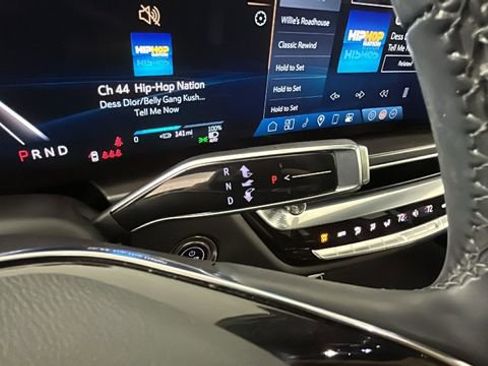 Used 2024 Cadillac Lyriq Tech RWD image 20