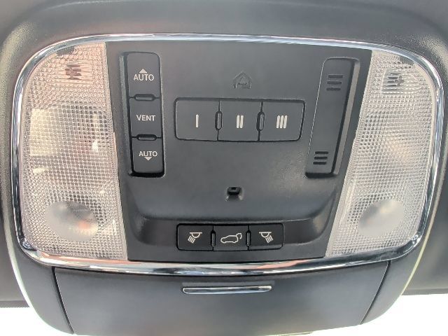 Used 2021 Jeep Grand Cherokee Limited w/ Trailer Tow Group IV AWD/4WD image 19