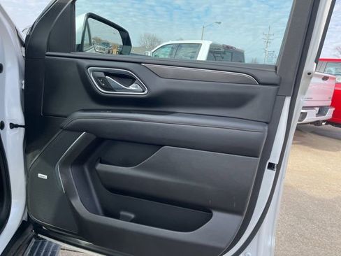 Used 2021 GMC Yukon AT4 w/ AT4 Premium Plus Package image 17