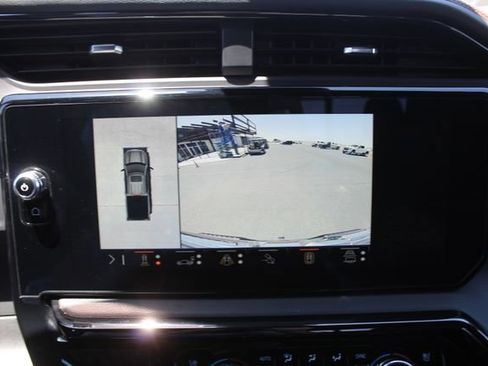 Used 2024 GMC Sierra 1500 AT4 w/ Technology Package AWD/4WD image 31