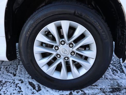 Used 2015 Lexus GX 460 w/ Premium Package image 45