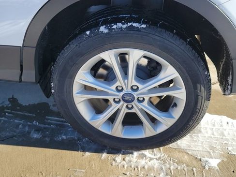 Used 2017 Ford Escape SE image 14