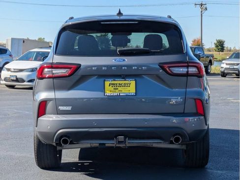 Used 2023 Ford Escape ST-Line Elite w/ Premium Technology Package AWD/4WD image 7