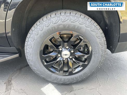 Used 2024 Chevrolet Tahoe LT AWD/4WD image 6
