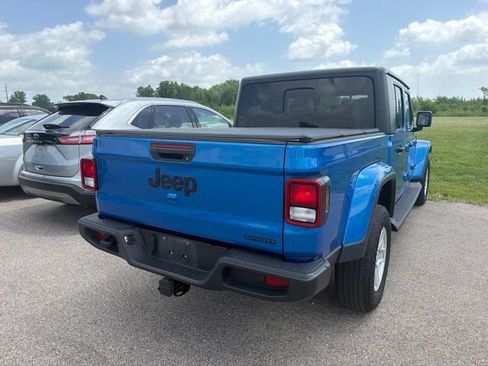 Used 2020 Jeep Gladiator Sport w/ Quick Order Package 24S AWD/4WD image 10