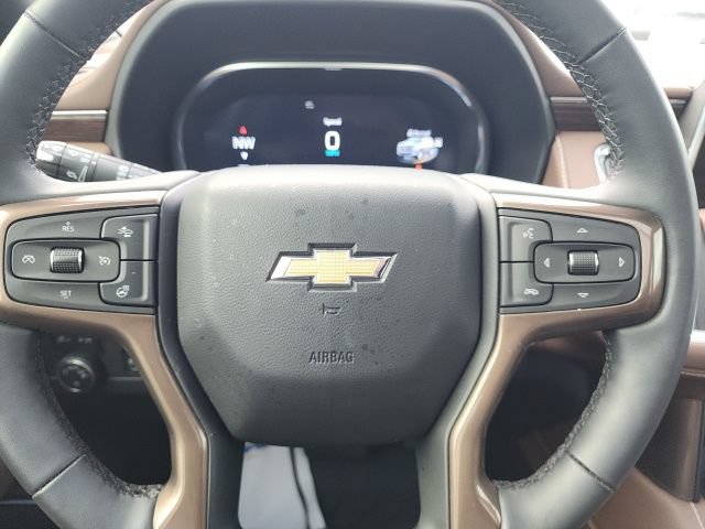 Used 2024 Chevrolet Tahoe High Country AWD/4WD image 28
