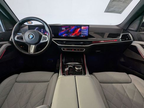 Used 2026 BMW X5 xDrive40i image 5