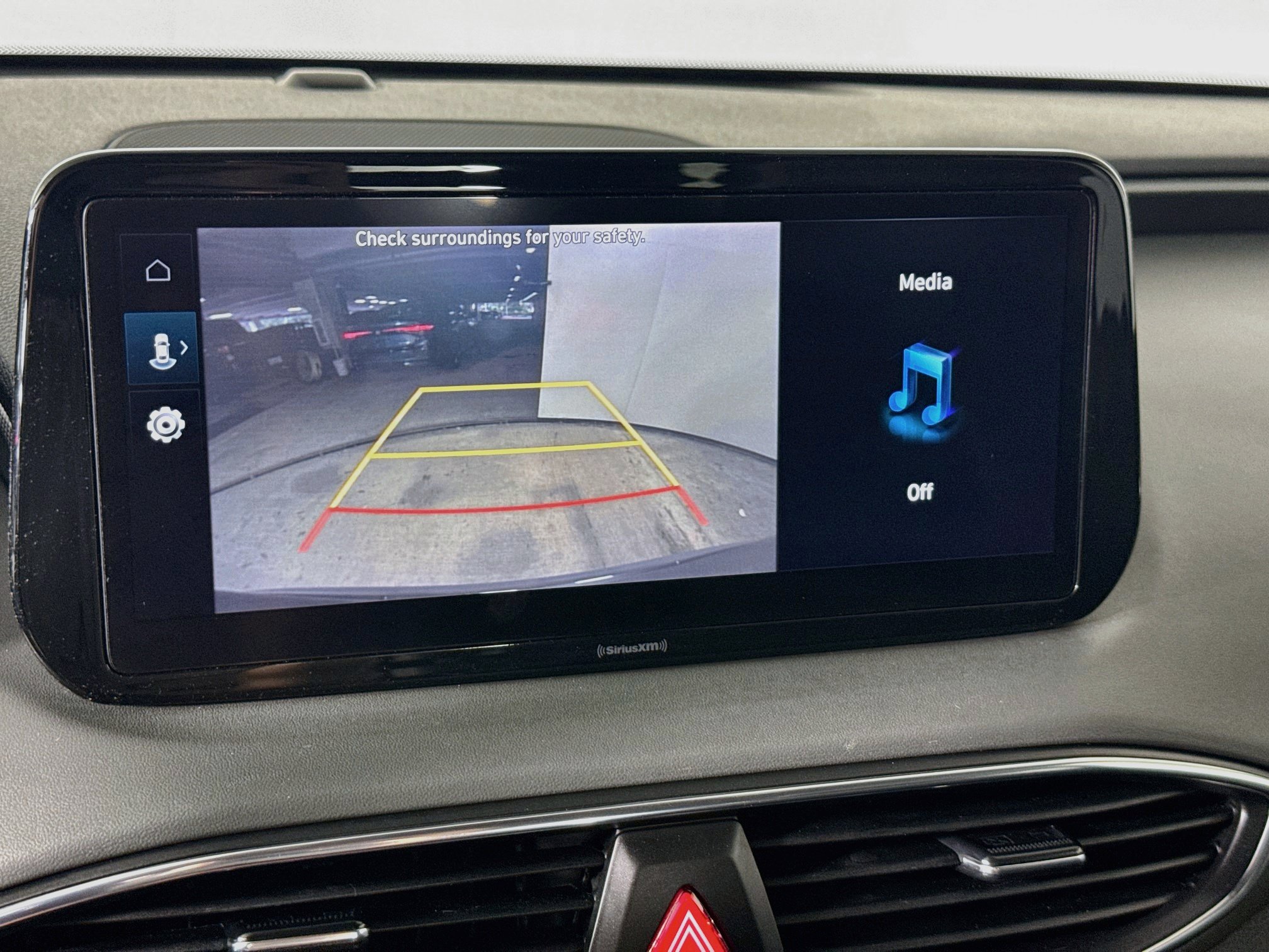 Used 2023 Hyundai Santa Fe SEL FWD image 16