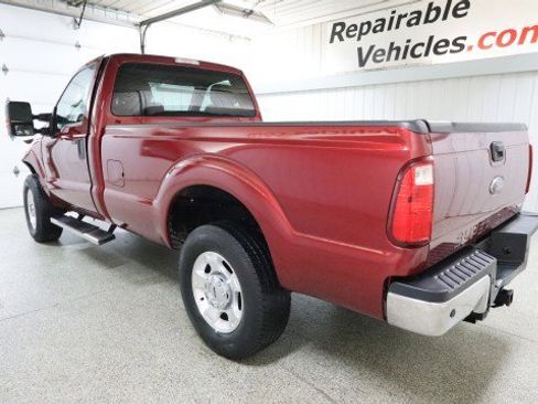 Used 2016 Ford F250 XLT w/ XLT Value Package AWD/4WD image 3