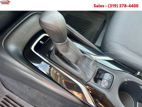 Certified 2021 Toyota Corolla LE w/ Carpet Mat Package (TMS) image 20