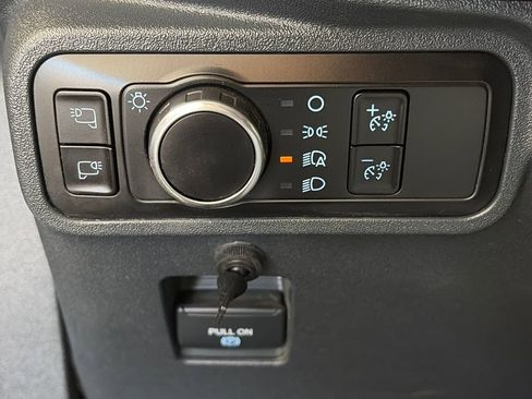 Certified 2023 Ford Bronco Wildtrak AWD/4WD image 26