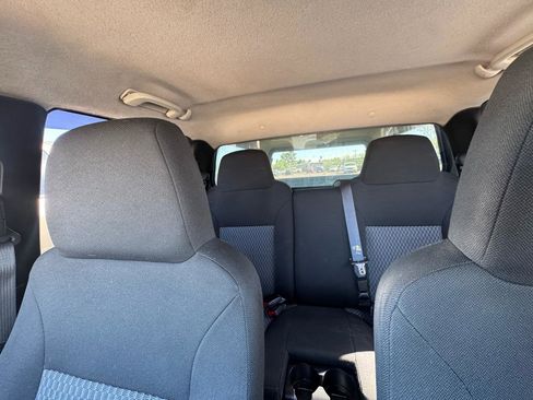 Used 2011 Chevrolet Colorado LT image 55