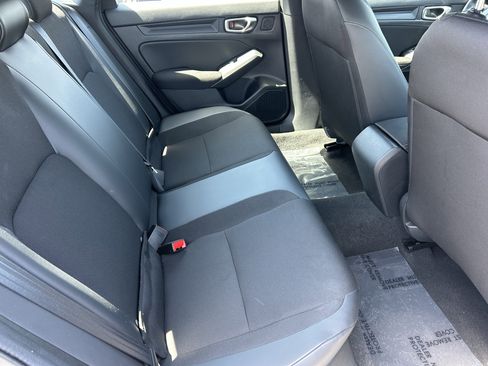 Used 2024 Honda Civic Sport image 11