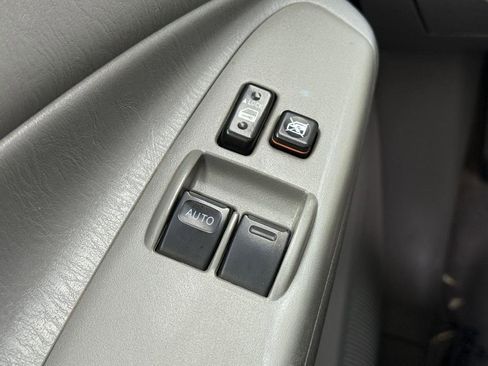 Used 2011 Toyota Tacoma 4x4 Access Cab w/ SR5 Pkg #2 image 30