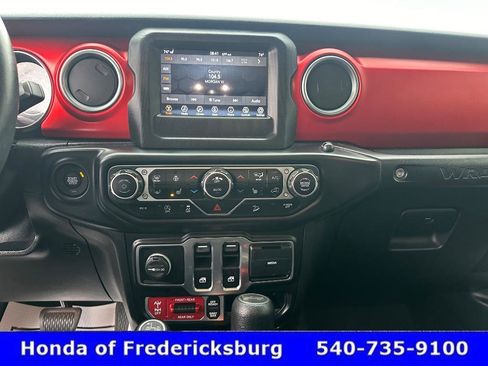 Used 2021 Jeep Wrangler Rubicon w/ LED Lighting Group image 26