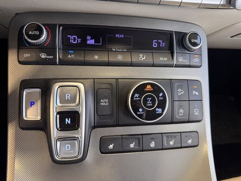 Used 2021 Hyundai Palisade Calligraphy image 25