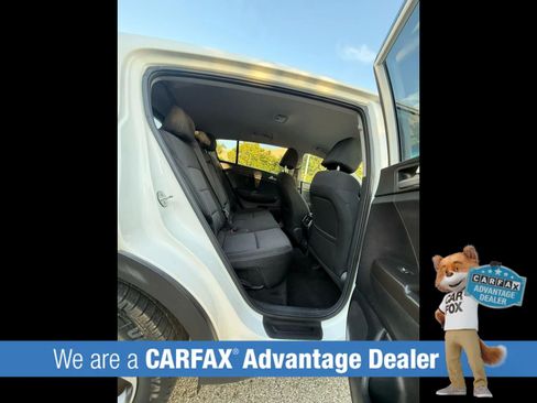 Used 2020 Kia Sportage LX FWD image 22