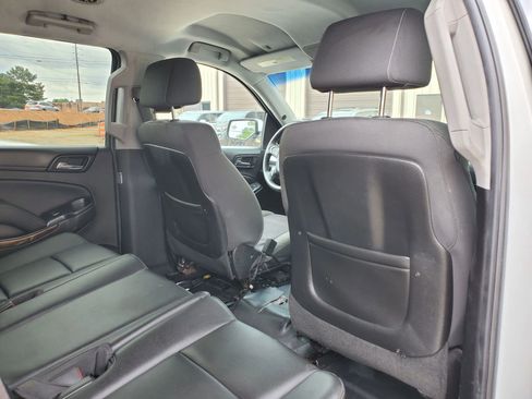 Used 2015 Chevrolet Tahoe 4WD w/ Remote Keyless Entry Package image 22