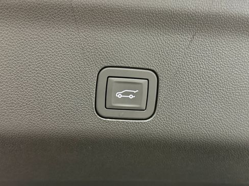 New 2026 Cadillac Escalade ESV Platinum Sport image 58