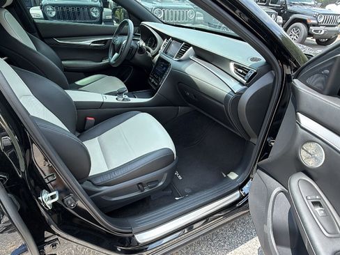 Used 2023 INFINITI QX55 Essential AWD/4WD image 19