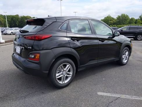 Used 2021 Hyundai Kona SE AWD/4WD image 4