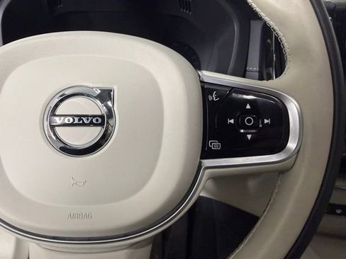 Used 2022 Volvo XC60 B6 Inscription w/ Advanced Package image 18