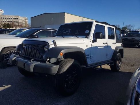 Certified 2017 Jeep Wrangler Unlimited Sport w/ Max Tow Package image 3