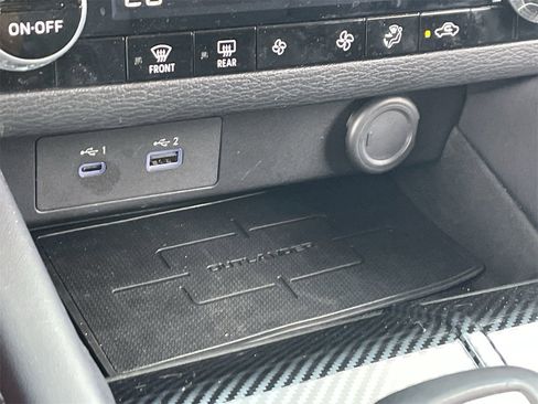 Used 2023 Mitsubishi Outlander SE Black Edition image 28