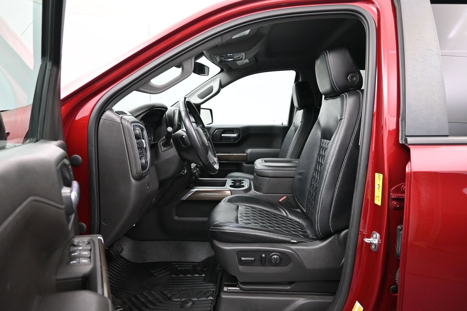 Used 2020 Chevrolet Silverado 1500 LT Trail Boss AWD/4WD image 9