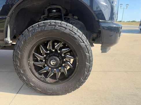 Used 2020 Ford F250 Platinum w/ FX4 Off-Road Package AWD/4WD image 11