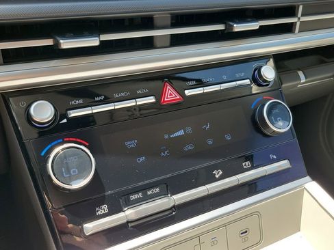 New 2026 Hyundai Santa Fe SE FWD image 10