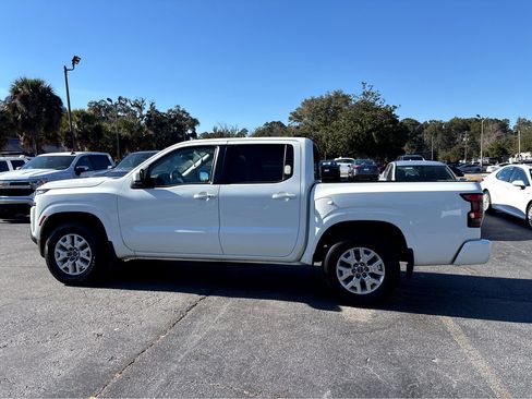 Used 2022 Nissan Frontier SV image 26