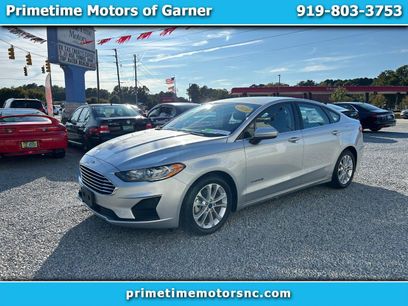 Used 2019 Ford Fusion SE