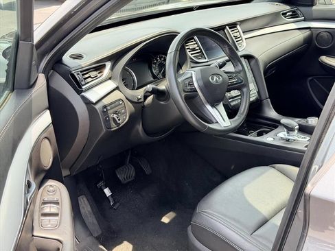 Used 2021 INFINITI QX50 Luxe w/ Appearance Package AWD/4WD image 10
