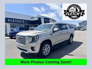 Used 2023 GMC Yukon XL Denali AWD/4WD video 1