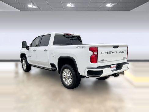 Certified 2023 Chevrolet Silverado 2500 High Country w/ LPO, Hitch Package image 3