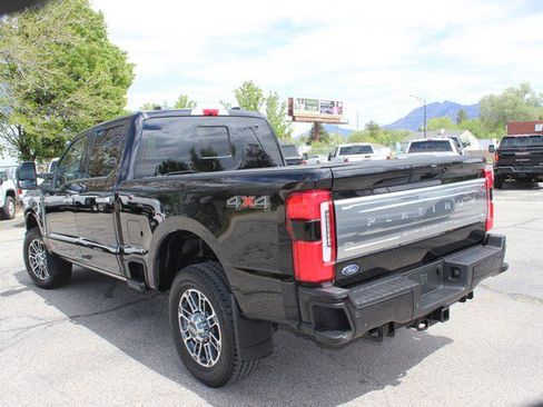 Used 2025 Ford F350 Platinum w/ Platinum Plus Package image 7