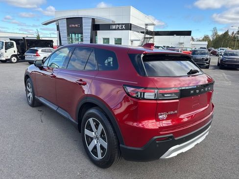 Used 2024 Honda Prologue EX image 3