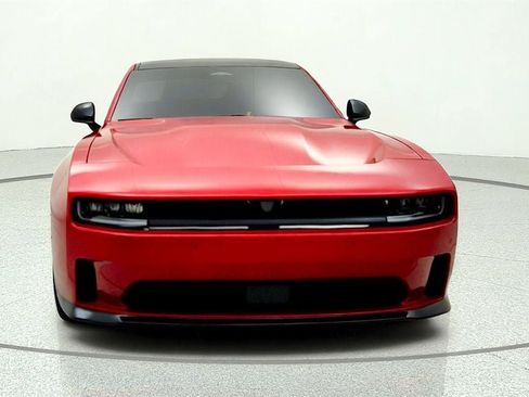 Used 2025 Dodge Charger Daytona R/T w/ Sun & Sound Package AWD/4WD image 2