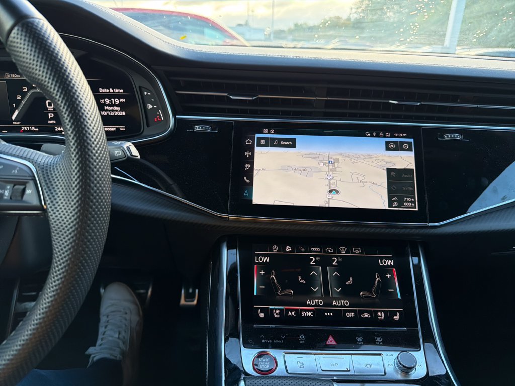Used 2024 Audi SQ8 Prestige AWD/4WD image 13
