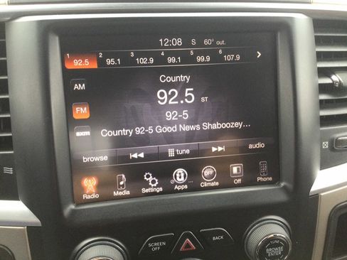 Used 2015 RAM 1500 Big Horn AWD/4WD image 28
