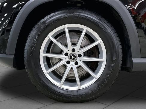 Used 2024 Mercedes-Benz GLE 450e 4MATIC image 11