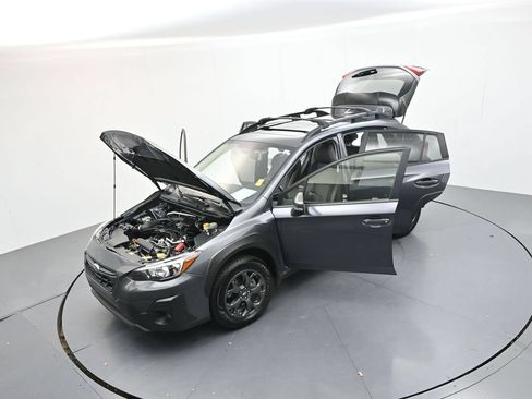 Used 2022 Subaru Crosstrek 2.5i Sport w/ Moonroof Package AWD/4WD image 35