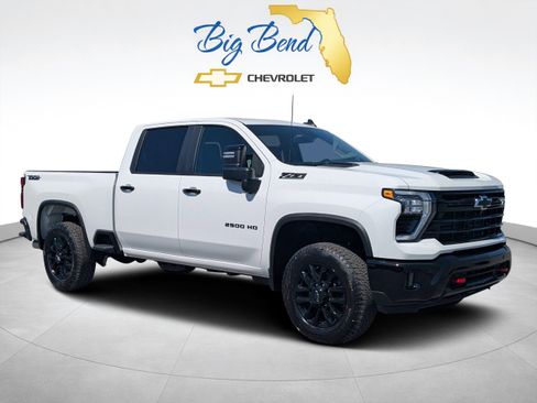 New 2026 Chevrolet Silverado 2500 LT w/ Trail Boss Package AWD/4WD image 1