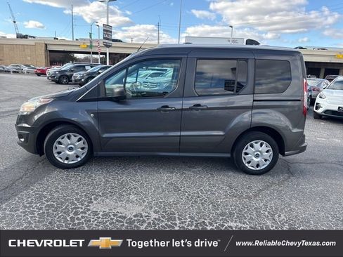 Used 2017 Ford Transit Connect XLT image 5